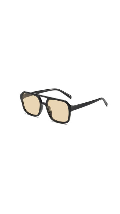 OVERSIZED SUNGLASSES
