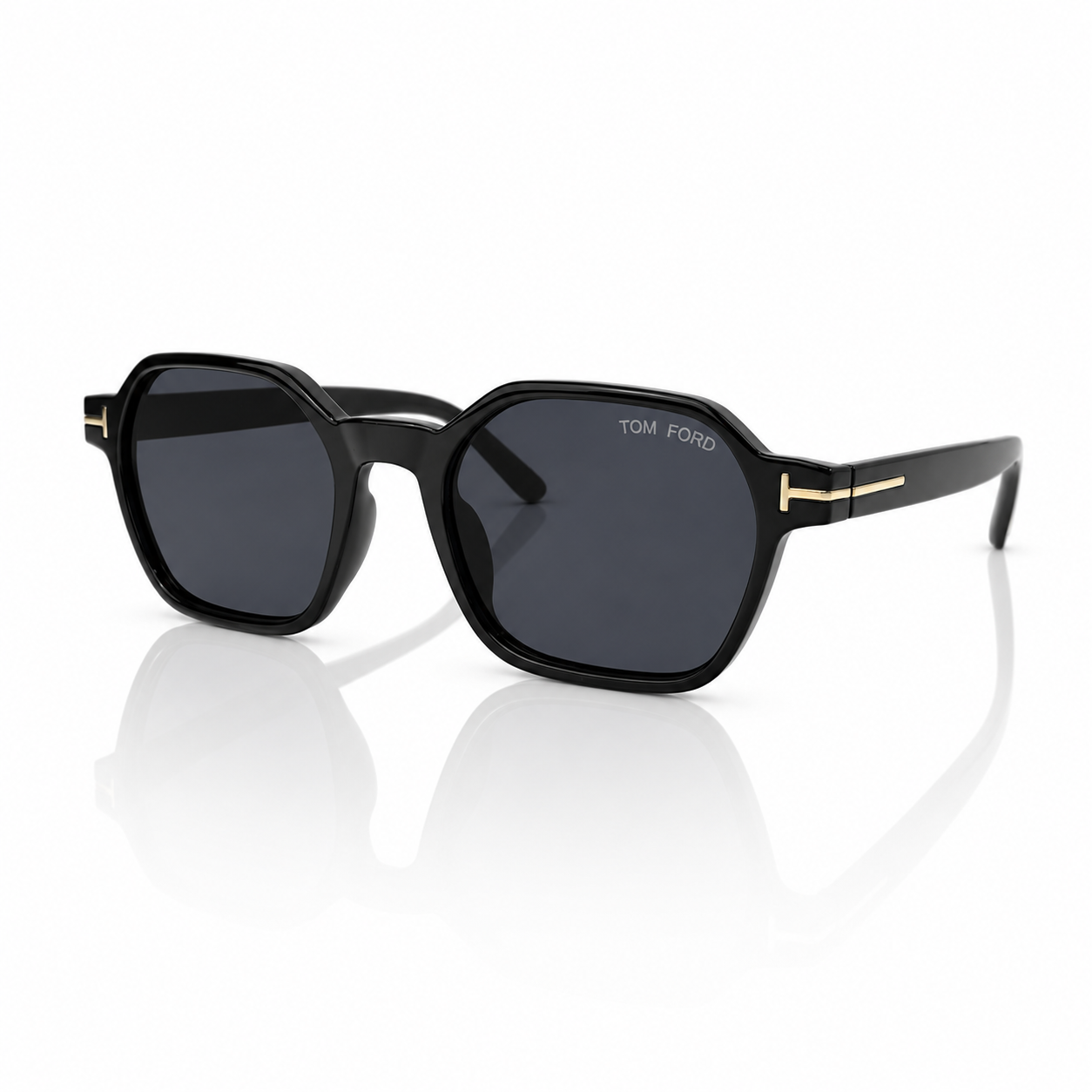 Tom Ford
Joey-02