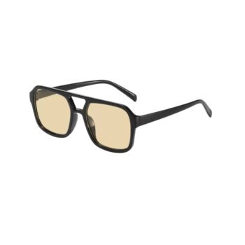 OVERSIZED SUNGLASSES